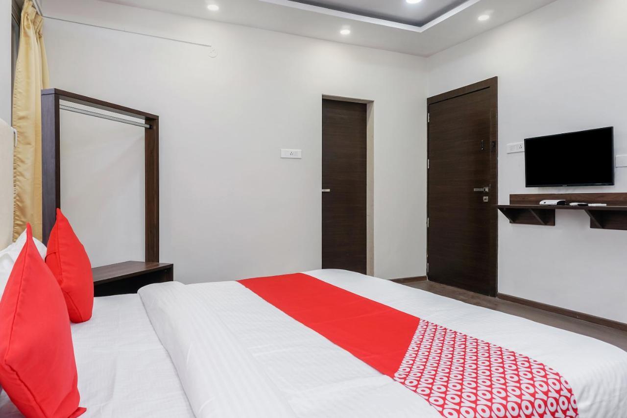 Oyo 16832 Hotel I Suite 2 Mangvadi Dış mekan fotoğraf