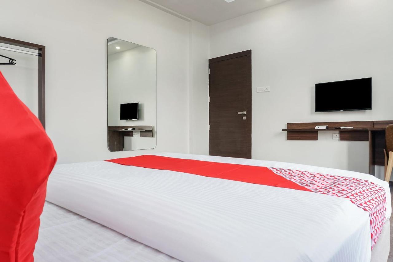 Oyo 16832 Hotel I Suite 2 Mangvadi Dış mekan fotoğraf