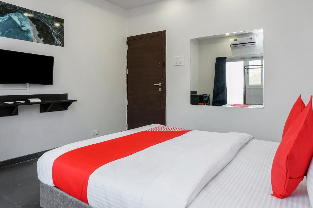 Oyo 16832 Hotel I Suite 2 Mangvadi Dış mekan fotoğraf