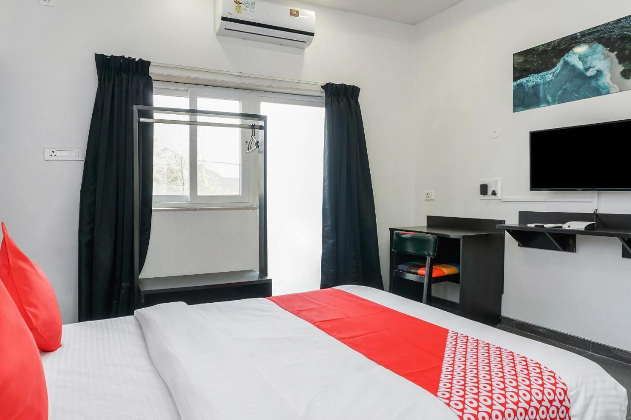 Oyo 16832 Hotel I Suite 2 Mangvadi Dış mekan fotoğraf